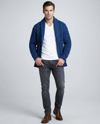 Warme Strickjacke Zopfmuster