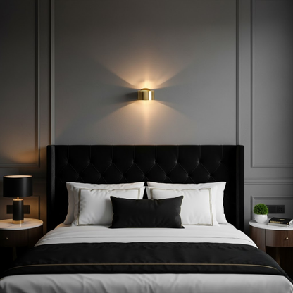 Moderne Wandleuchte aus Metall mit energiesparender LED-Technik Weiss