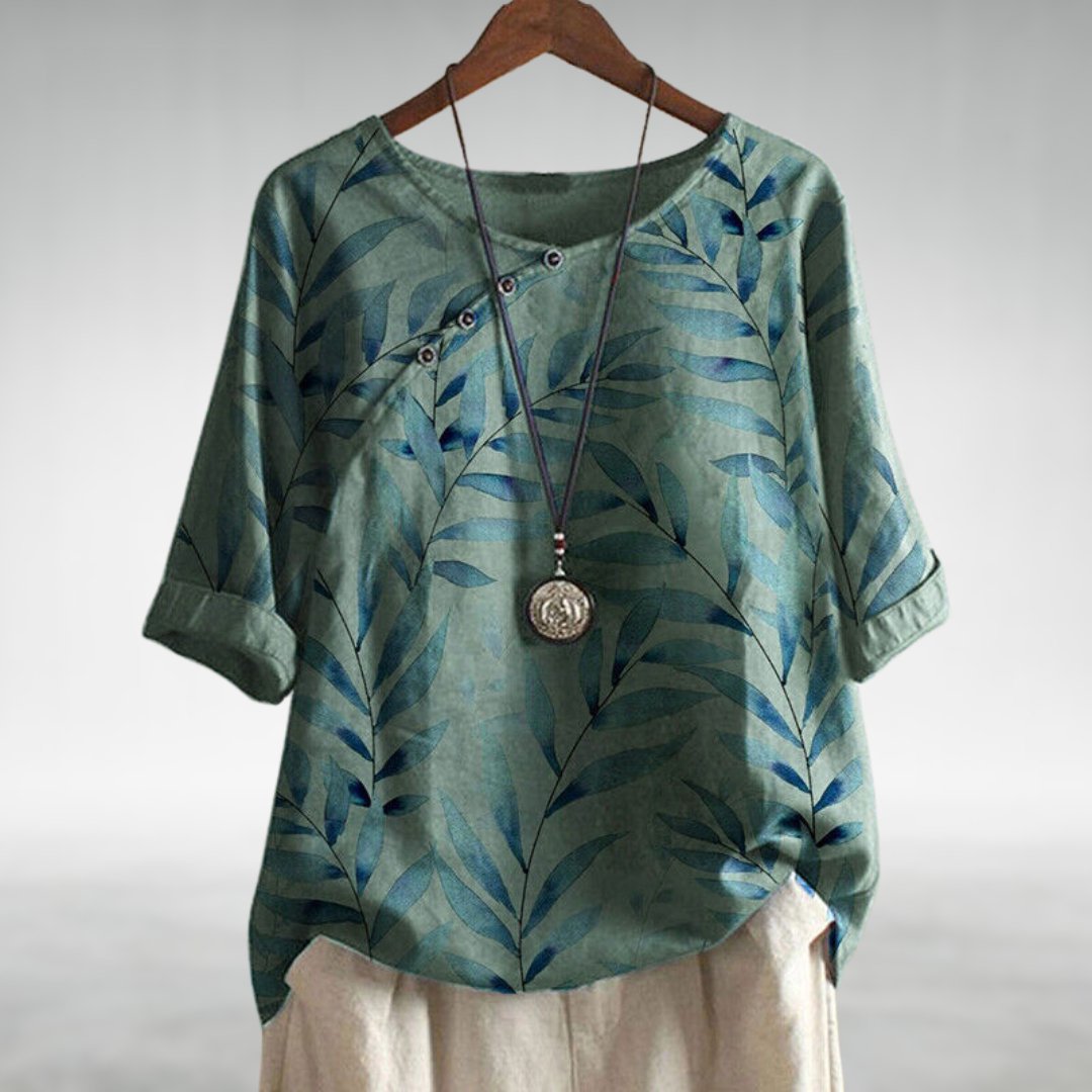 Damenbluse mit Blättermuster und Knöpfen