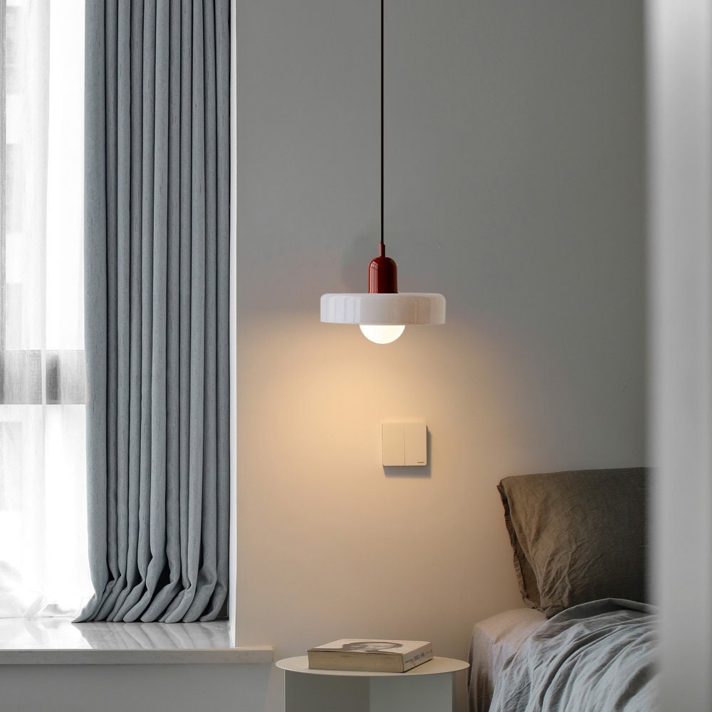 Bauhaus Pendelleuchte Farbiges Glas