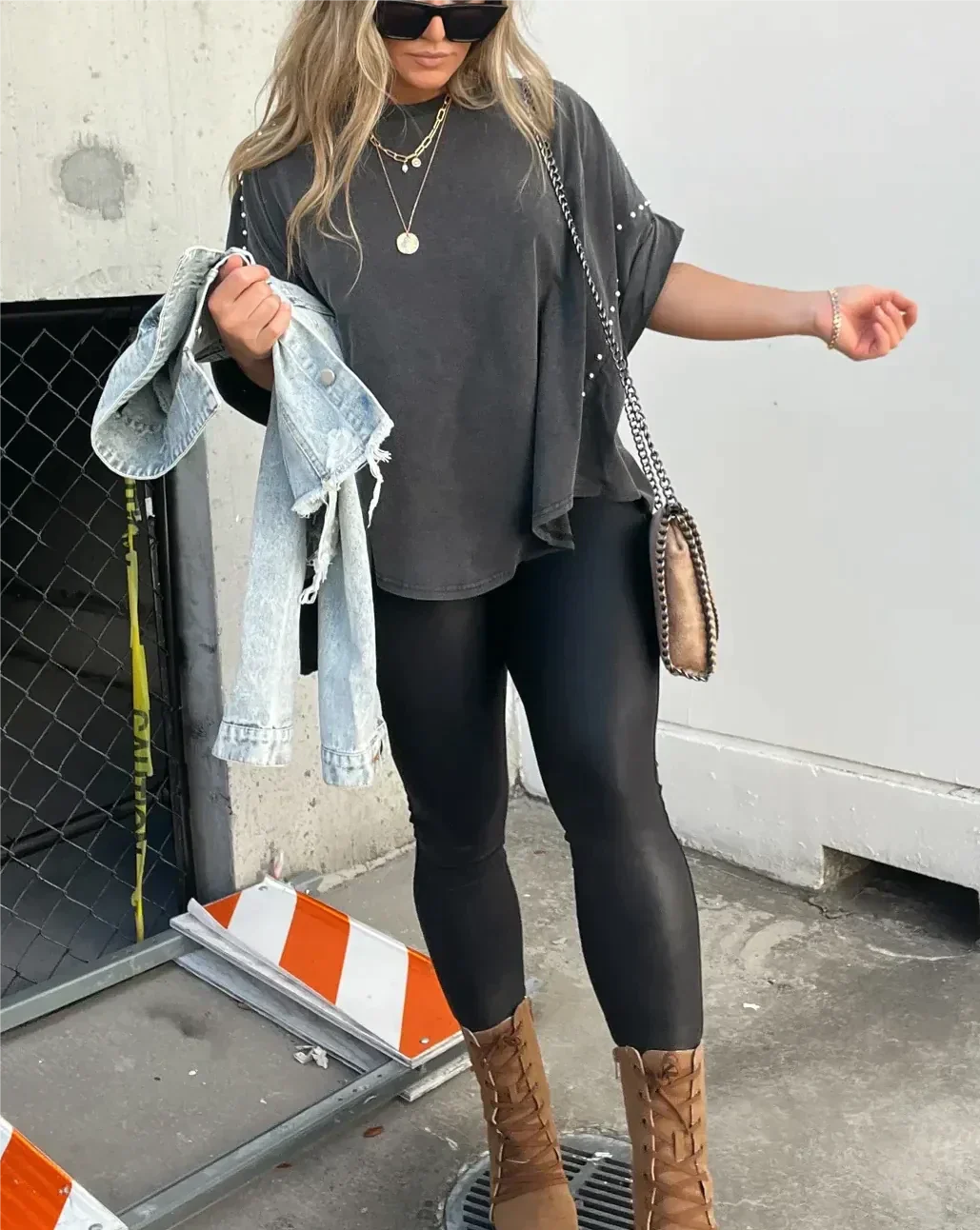 Norvielle Damen Oversized Nieten T-Shirt - Norvielle