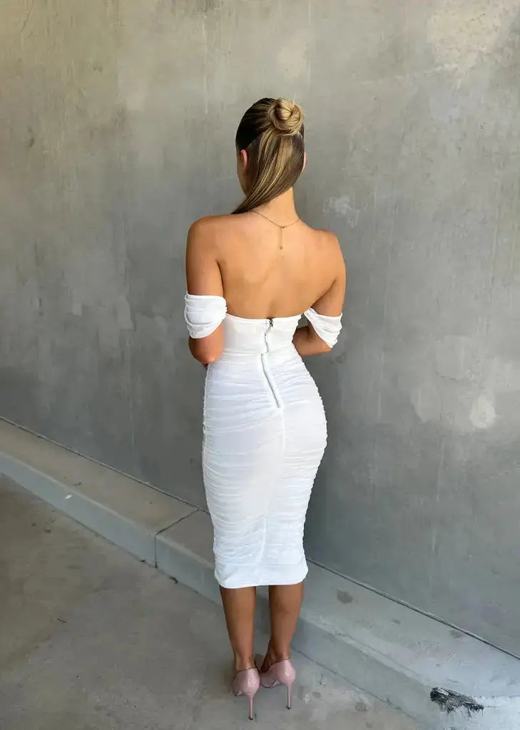 Chloë Damen Off-Shoulder-Midi-Kleid Weiß Rüschen Bodycon