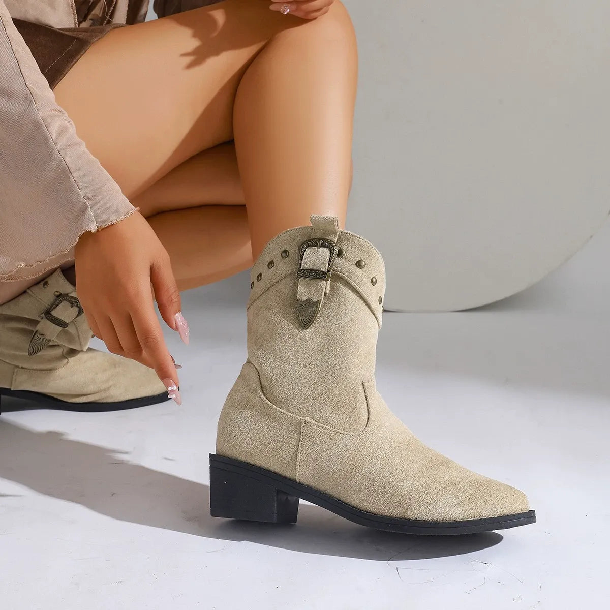 Damen Stiefel Wildleder Spitz Schnalle Schwarz - Norvielle