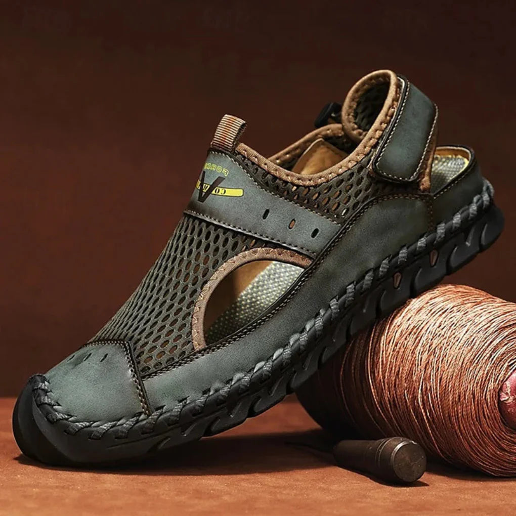 Damen Plateau Slide Sandalen Schleifen Detail