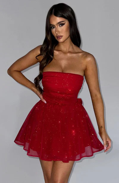 Damen Kleid Kurz Schnittform mit geraden Linien