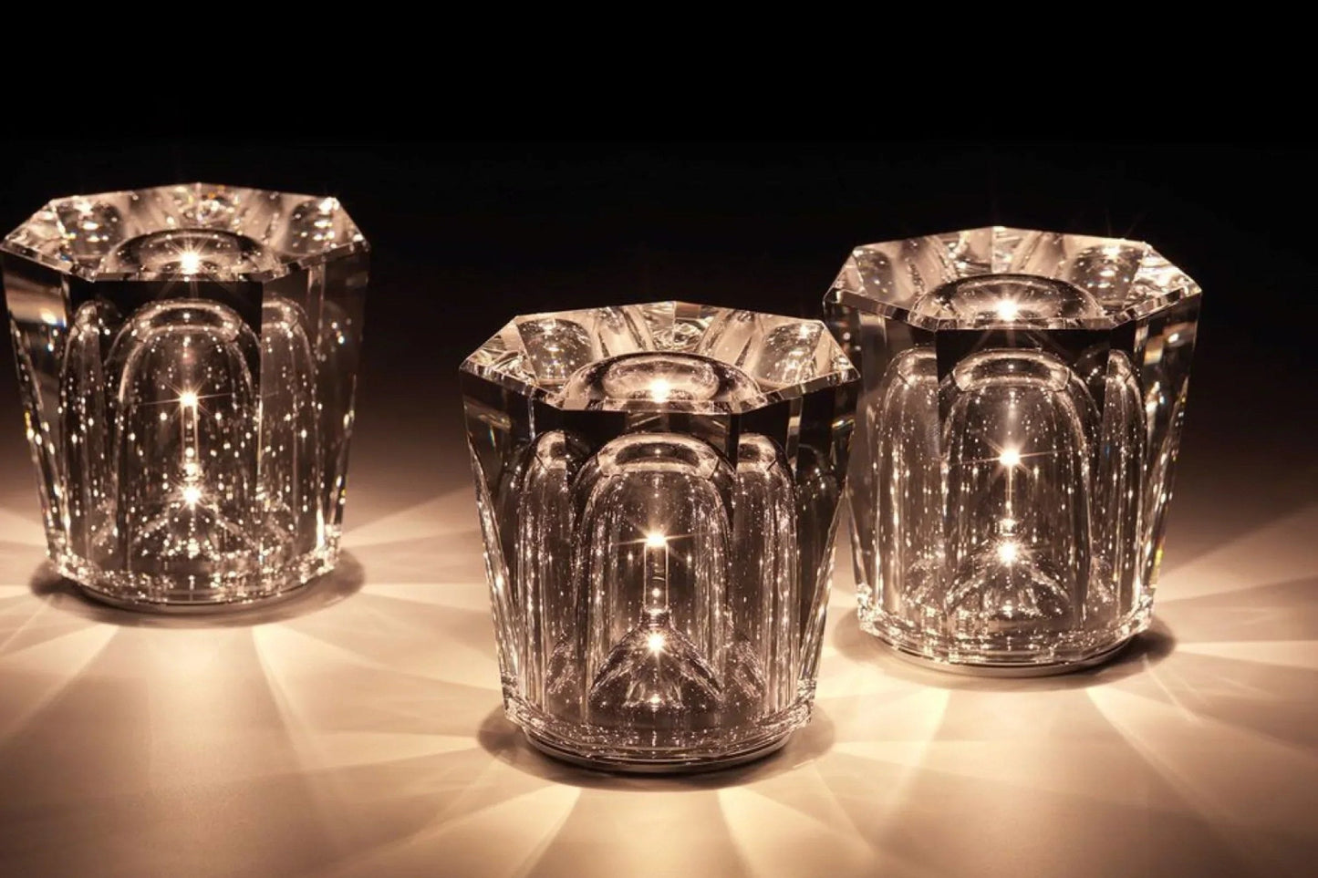 Kristall Tischlampe Diamantoptik 360° Licht Kabellos USB Aufladbar