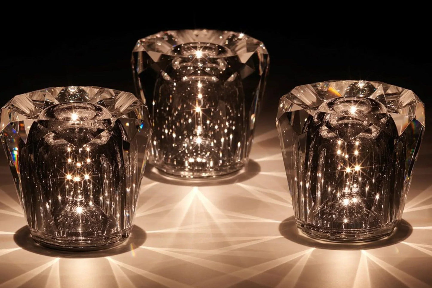 Kristall Tischlampe Diamantoptik 360° Licht Kabellos USB Aufladbar