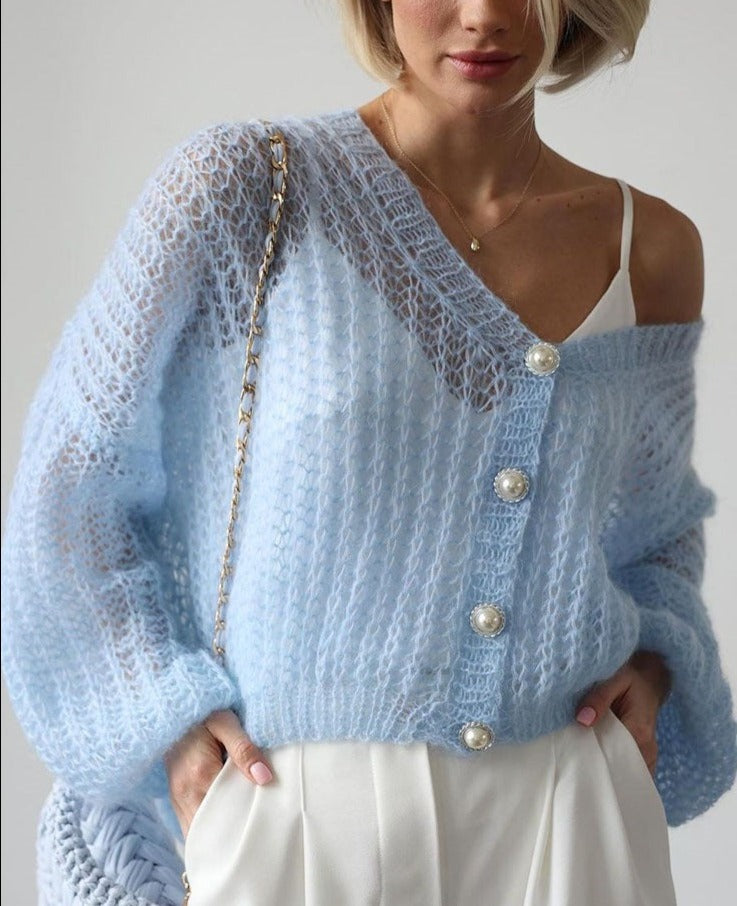 Hellblaue Damen Strickjacke Perlenknöpfe