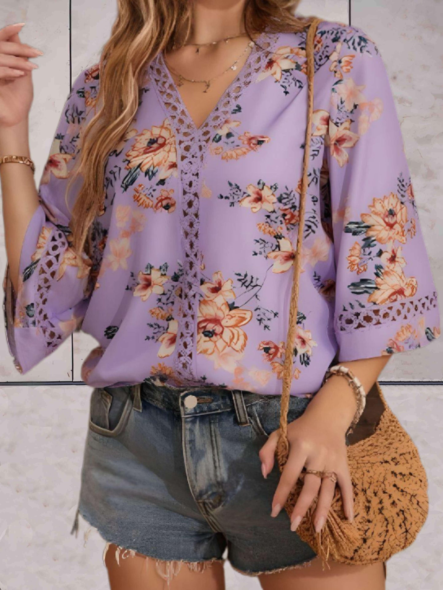 Damen Sommerbluse V-Ausschnitt Spitzen-Details Blume