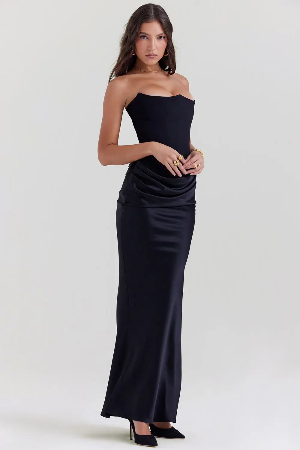 Damen Maxikleid Elegantes Langkleid aus Seide Zeitlos