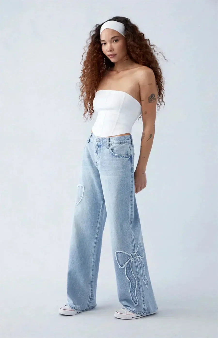 Damen Wide-Leg Jeans Herz-Patch-Detail