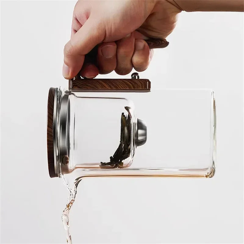 Glas Teekanne mit Sieb