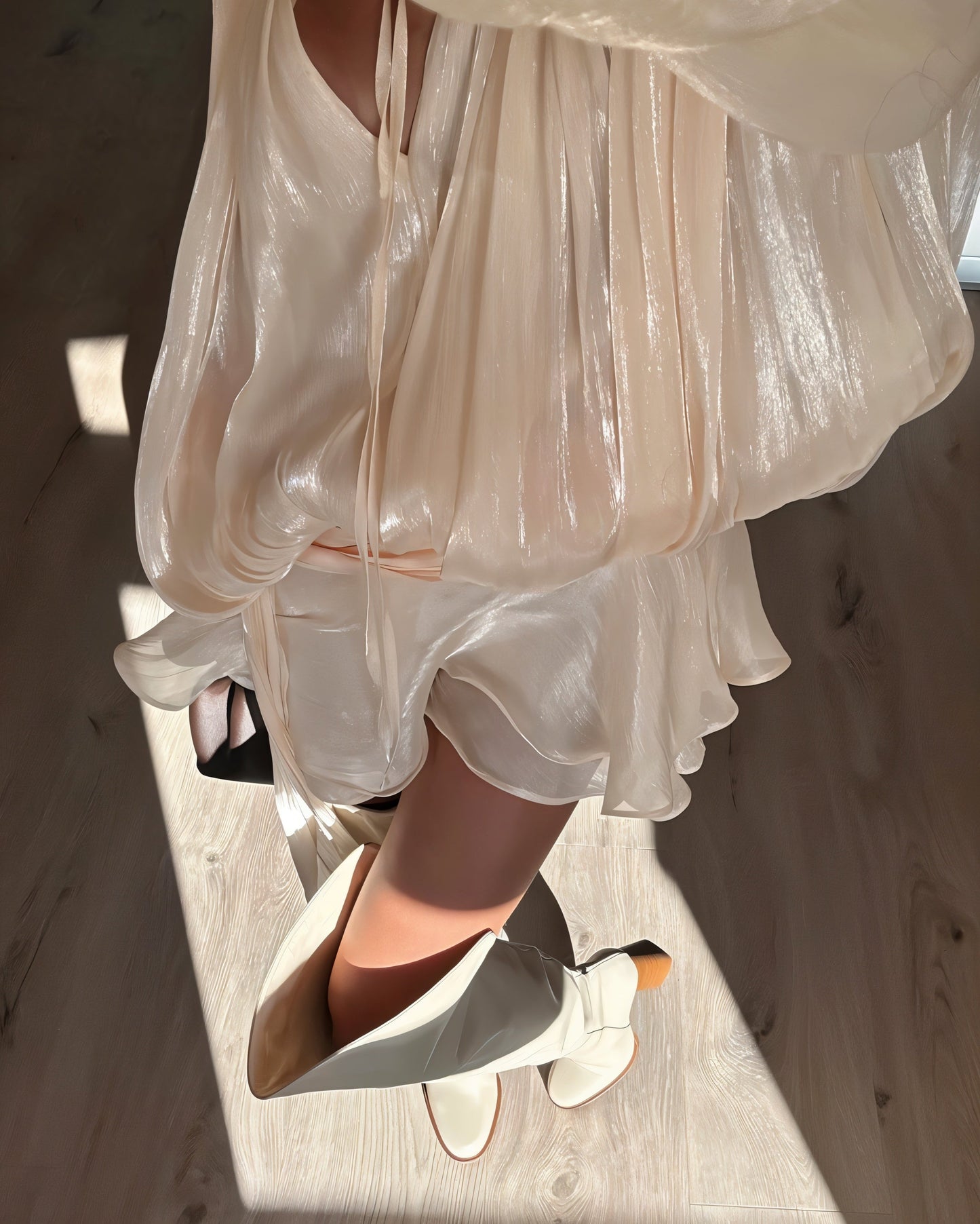 Norvielle Damen Minikleid Rüschen