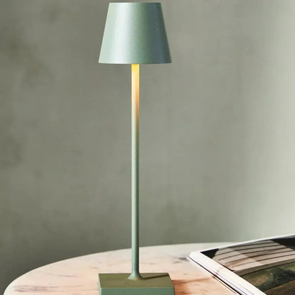 LED Tischlampe Mit USB Ladeanschluss